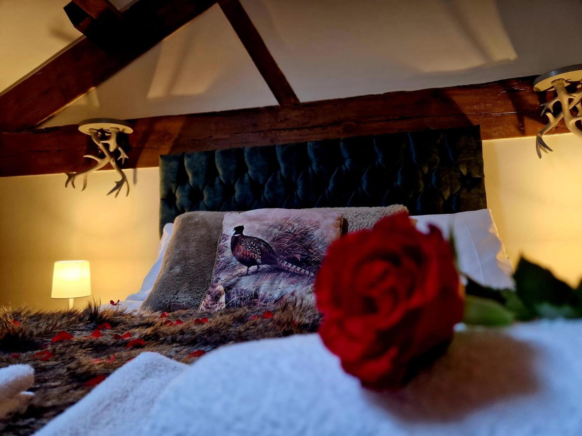 The Hamilton - The Studio Luxury Holiday Let'S Scorton  ภายนอก รูปภาพ